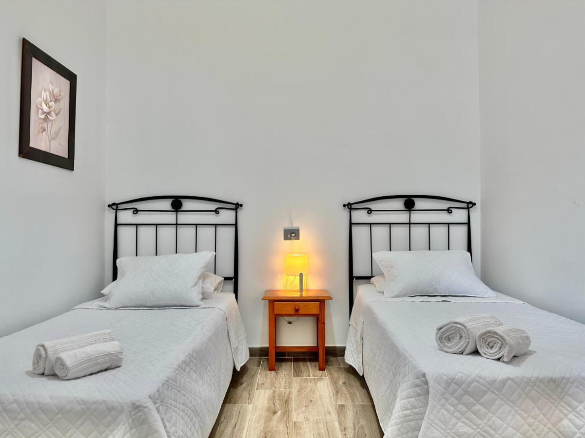Villa Casa Maita Y Paito Abades  Esterno foto
