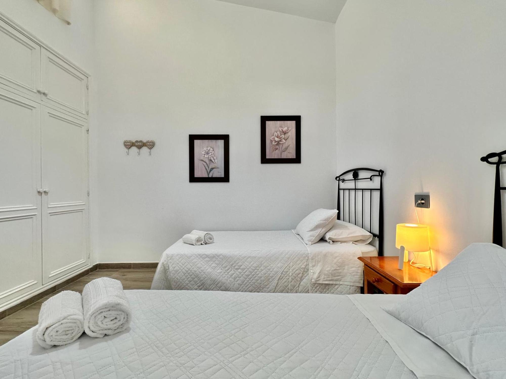 Villa Casa Maita Y Paito Abades  Esterno foto
